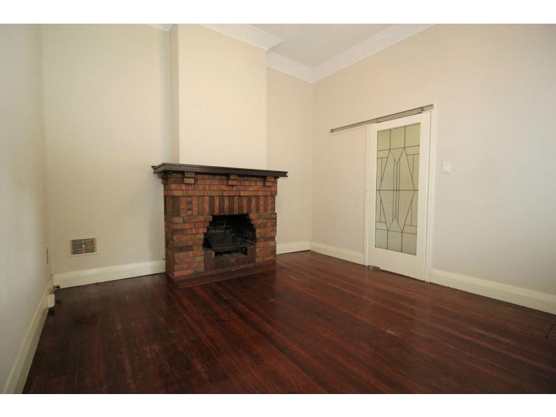 13 James Street, Guildford WA 6055