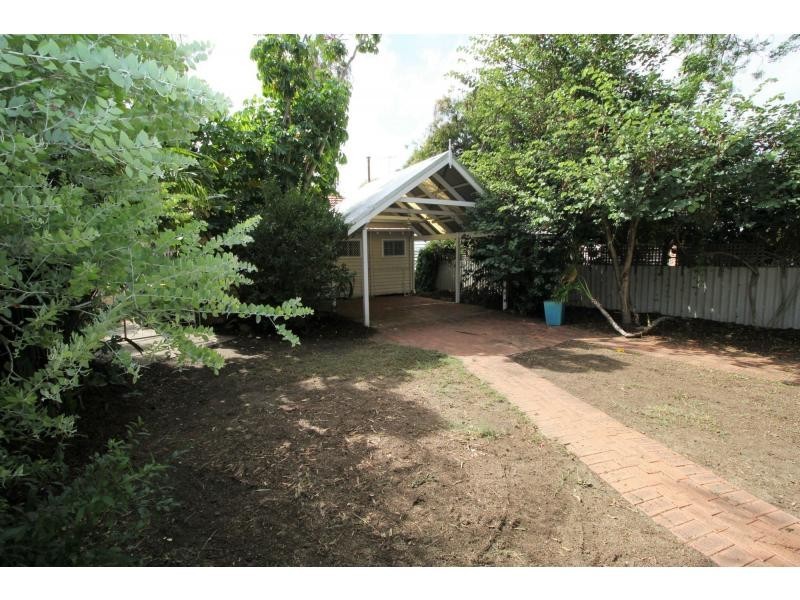 13 James Street, Guildford WA 6055