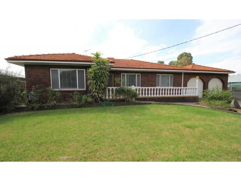 10 Helena Street, Guildford WA 6055