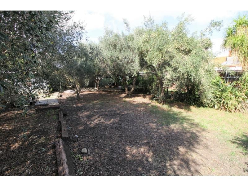 10 Helena Street, Guildford WA 6055