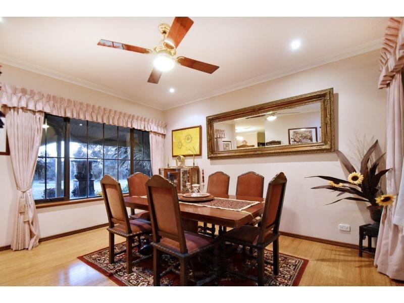 746 Campersic Road, Brigadoon WA 6069