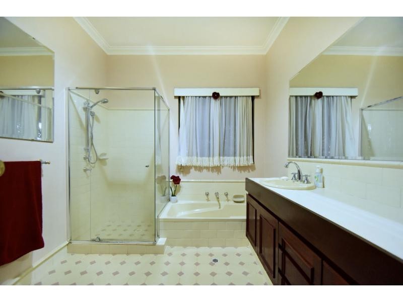 746 Campersic Road, Brigadoon WA 6069