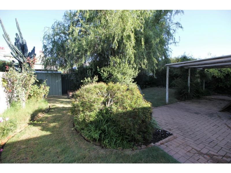 19 Hubert Street, Guildford WA 6055
