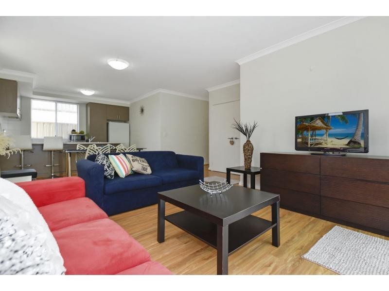 16B Medhurst Crescent, Nollamara WA 6061