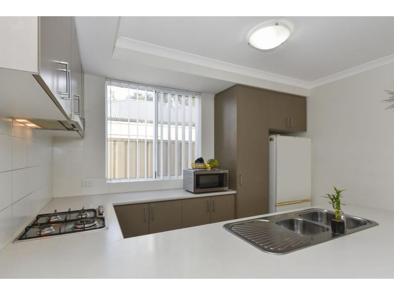 16B Medhurst Crescent, Nollamara WA 6061