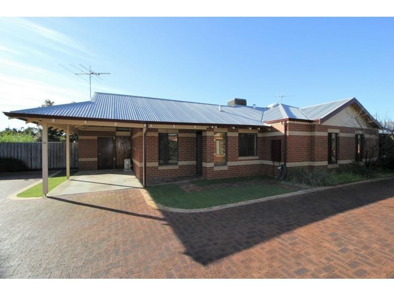 Villa 20/8 Garnsworthy Place, Bassendean WA 6054