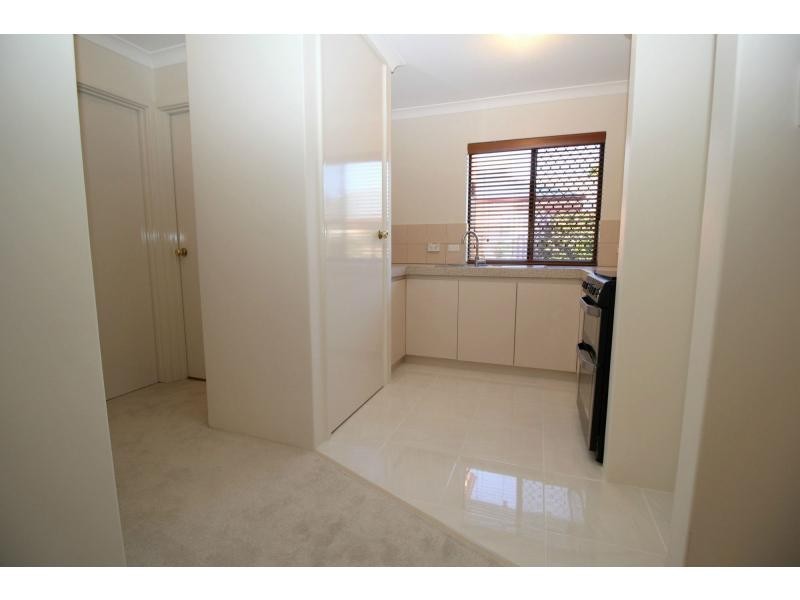 Villa 20/8 Garnsworthy Place, Bassendean WA 6054