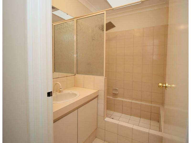 Villa 20/8 Garnsworthy Place, Bassendean WA 6054