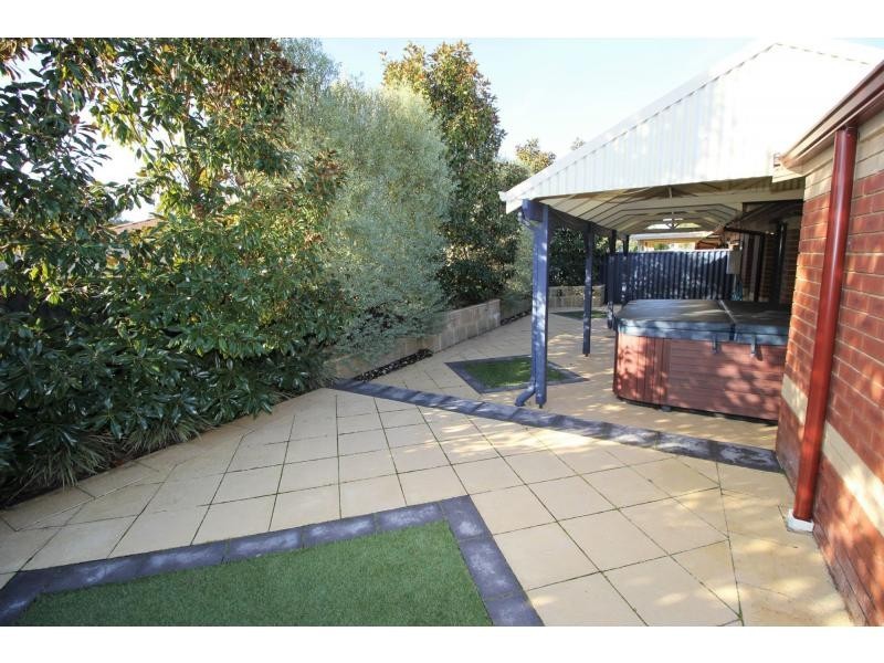 Villa 20/8 Garnsworthy Place, Bassendean WA 6054