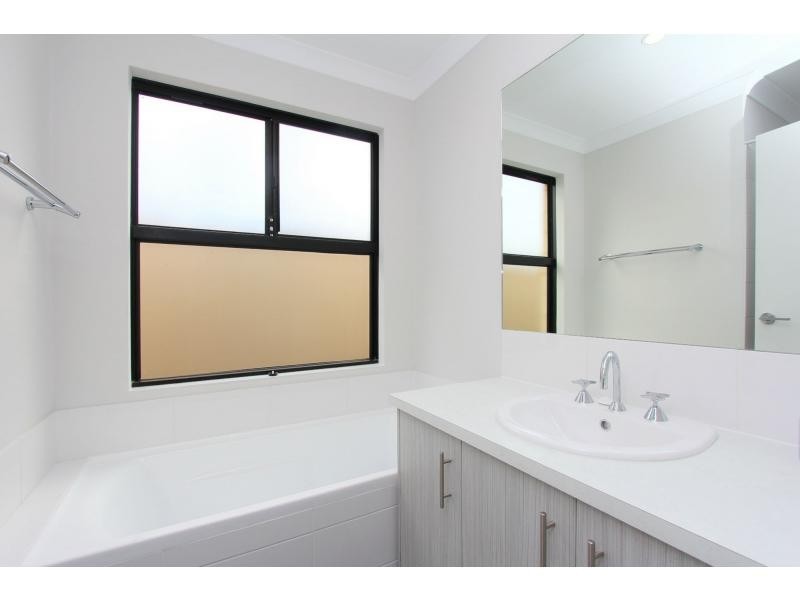 13c Pycombe Way, Westminster WA 6061