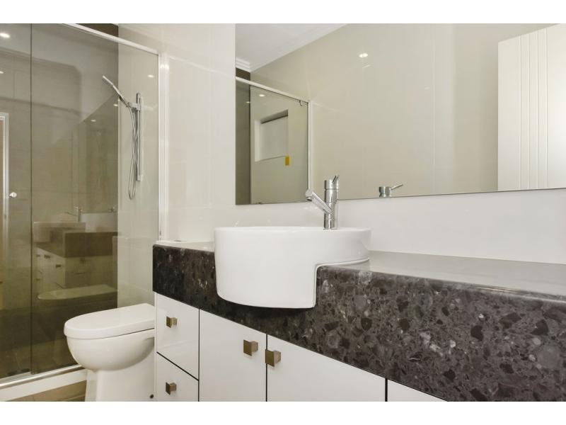 2/26 Apara Way, Nollamara WA 6061