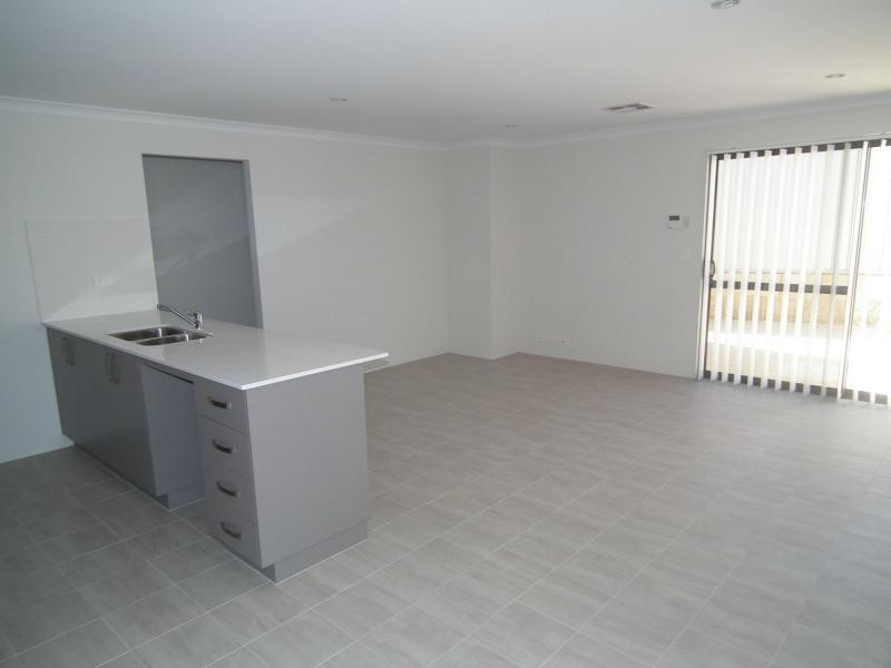 6b Hertha Road, Innaloo WA 6018