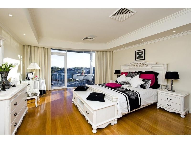 9 Huron Lane, Dianella WA 6059