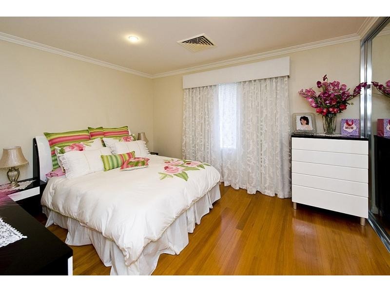 9 Huron Lane, Dianella WA 6059