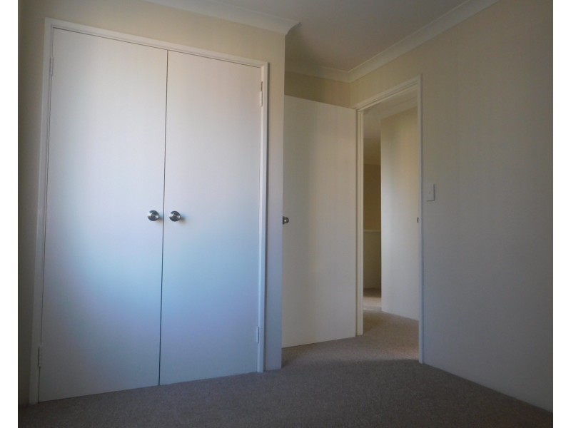 44c Eastbourne Crescent, Nollamara WA 6061