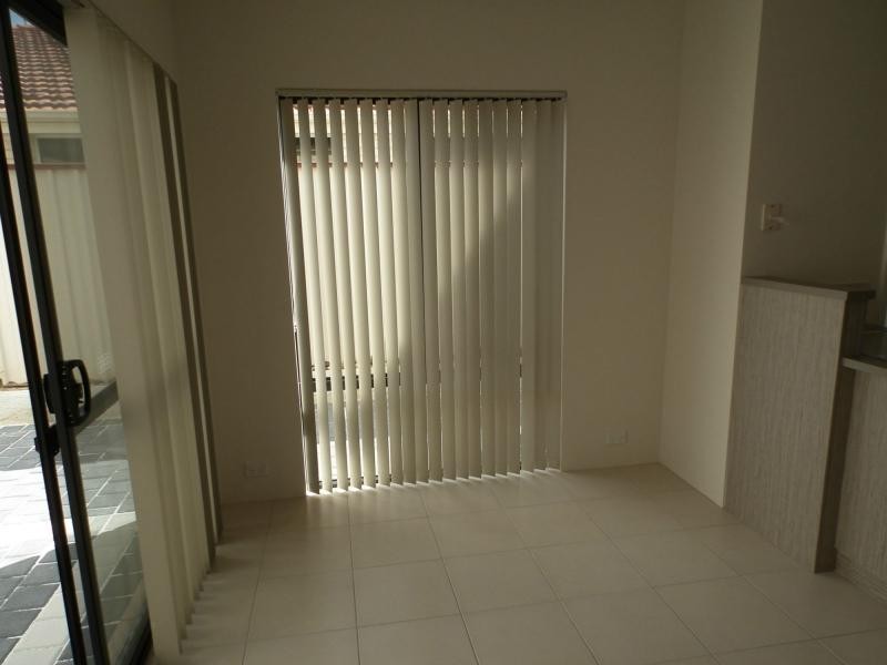 1/44 Russell Road, Madeley WA 6065