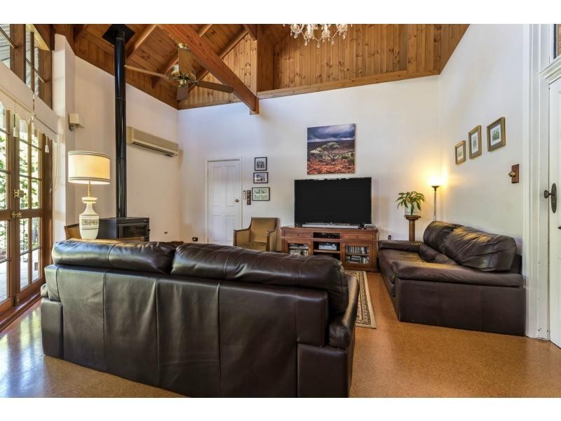 19 Swan Street East, Guildford WA 6055