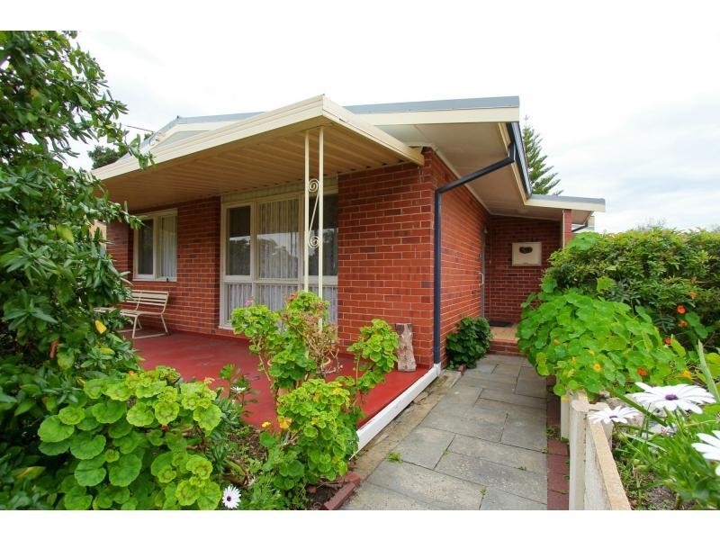 53 Altone Road, Lockridge WA 6054