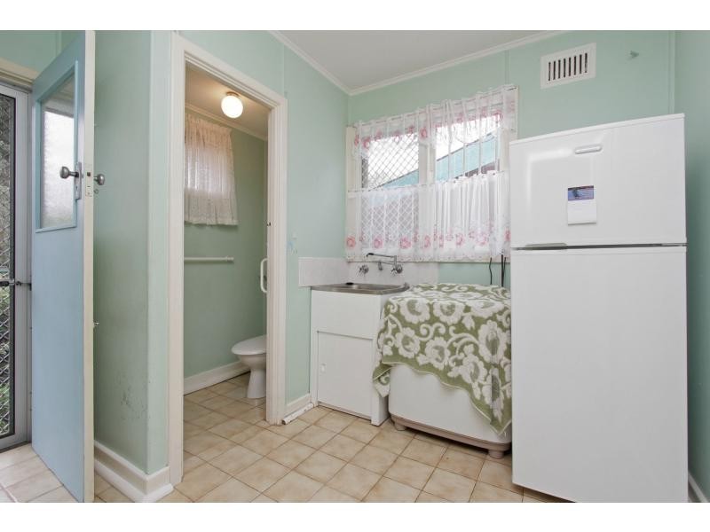 53 Altone Road, Lockridge WA 6054