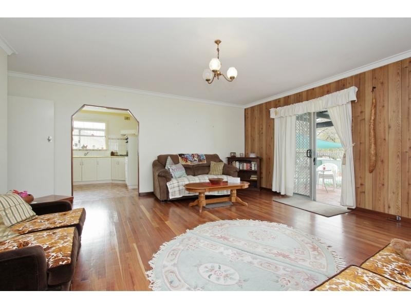 53 Altone Road, Lockridge WA 6054