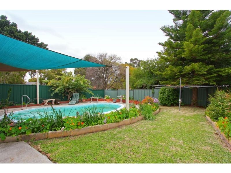 53 Altone Road, Lockridge WA 6054