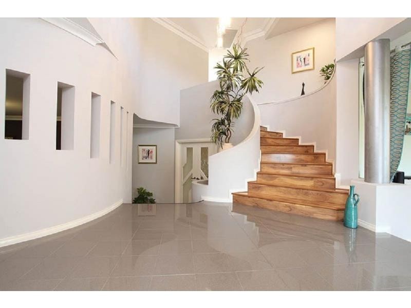 54 Belleview Crescent, Dianella WA 6059