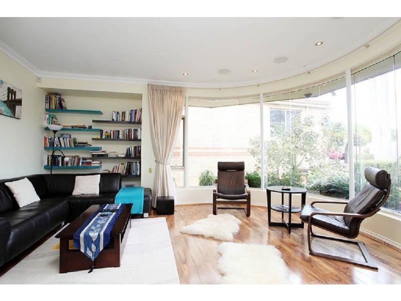 54 Belleview Crescent, Dianella WA 6059