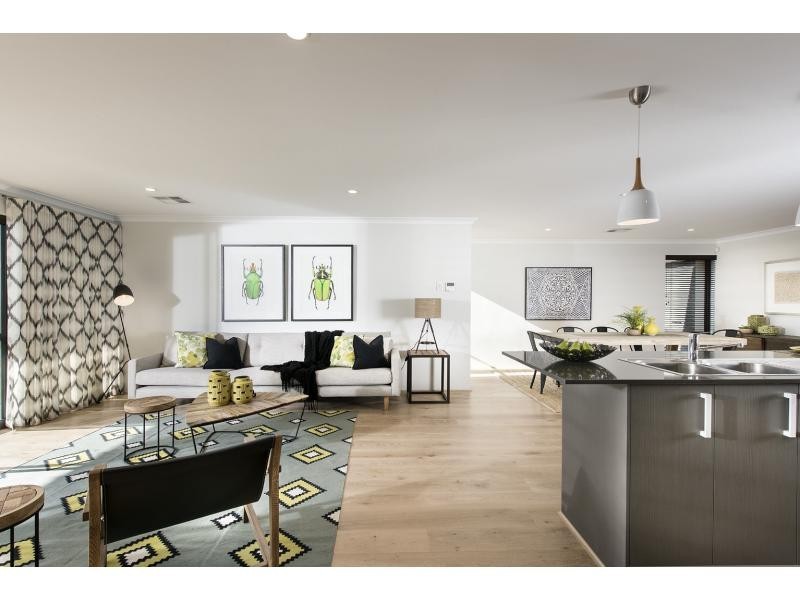 43 Suffolk Street, Caversham WA 6055