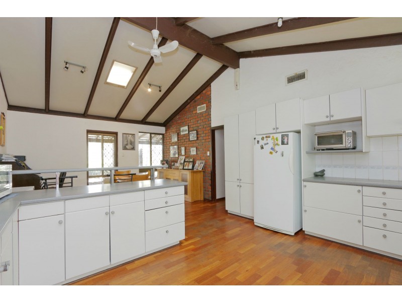 Forrestfield WA 6058