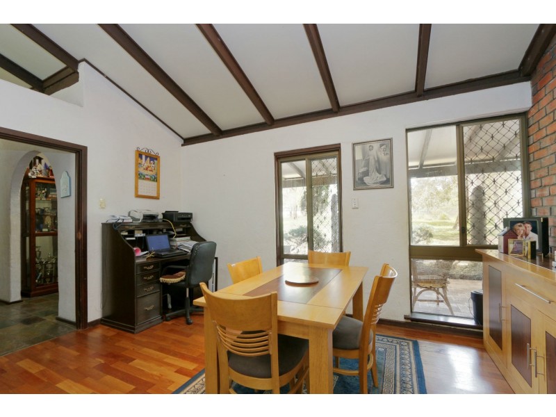 Forrestfield WA 6058