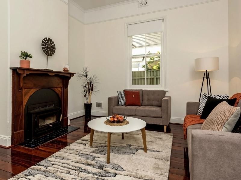 60 Helena Street, Guildford WA 6055