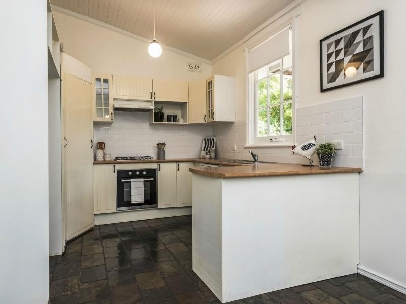 60 Helena Street, Guildford WA 6055