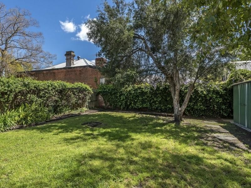 60 Helena Street, Guildford WA 6055