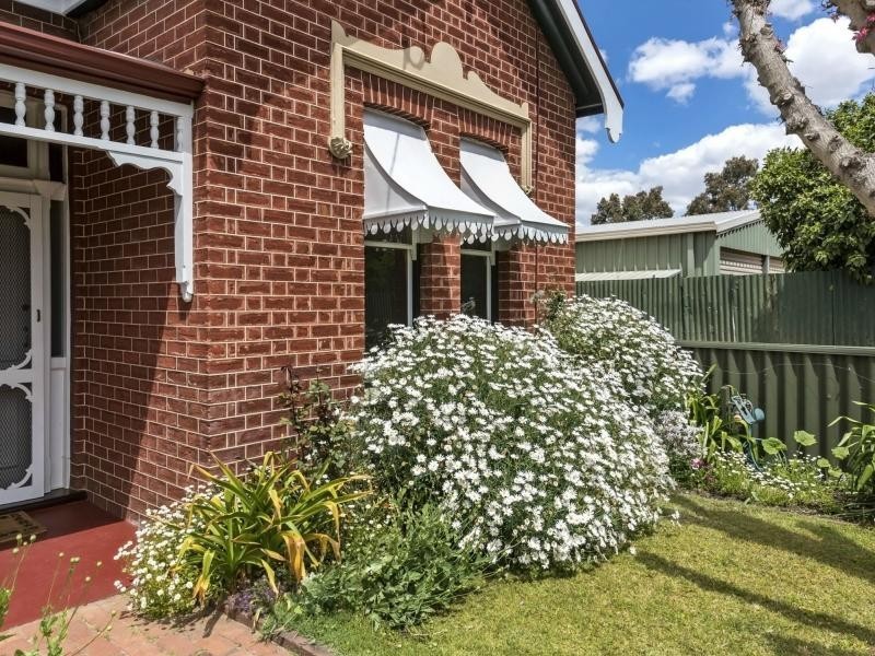 17 Turton Street, Guildford WA 6055