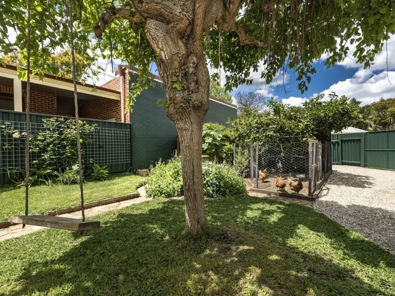 17 Turton Street, Guildford WA 6055