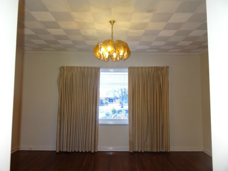 96 Morley Drive St, Yokine WA 6060