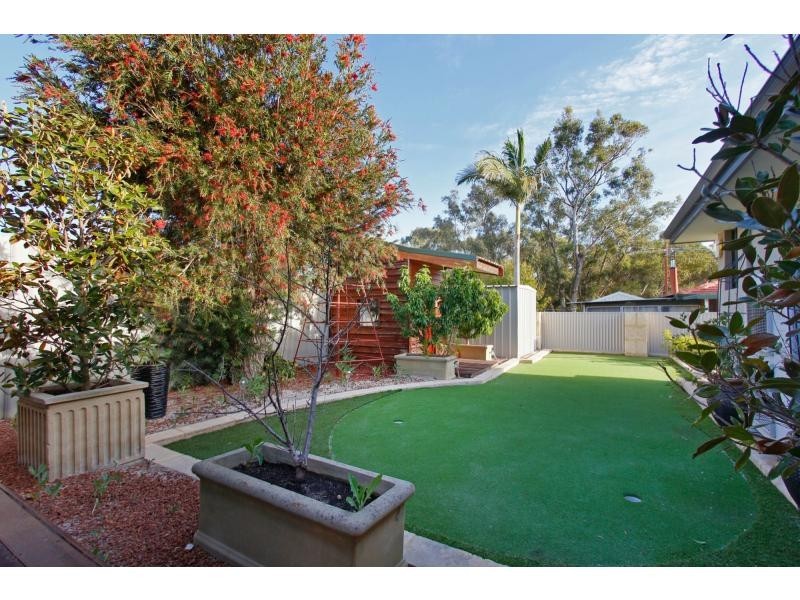 28 Ellesmere Road, Swan View WA 6056