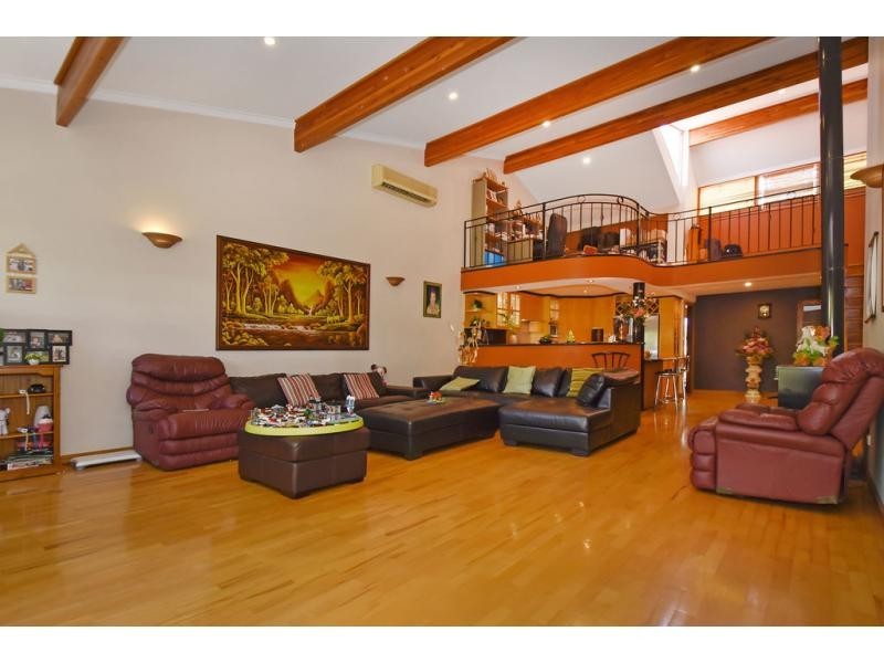 16 Purley Street, Bayswater WA 6053