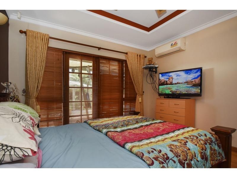 16 Purley Street, Bayswater WA 6053