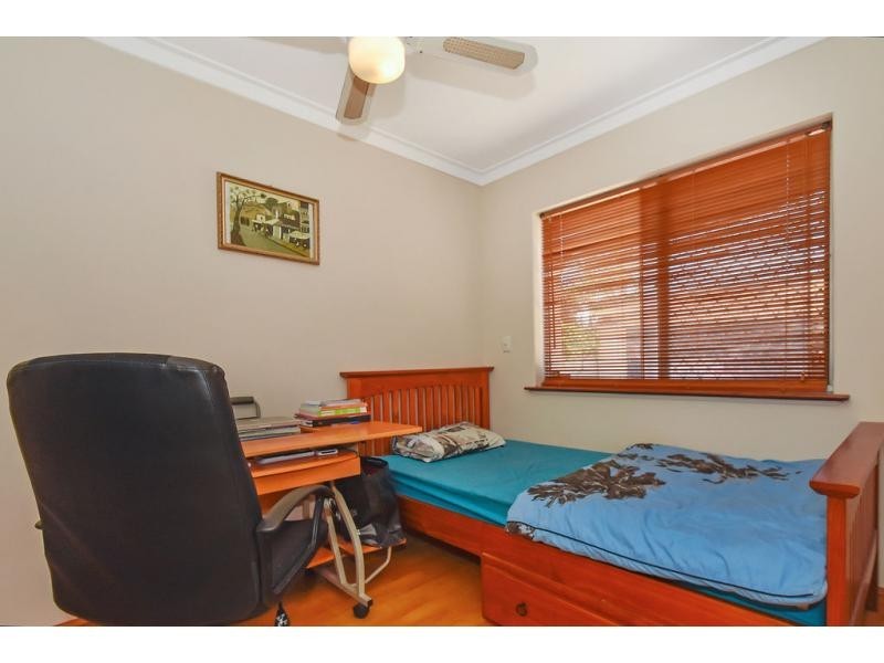 16 Purley Street, Bayswater WA 6053