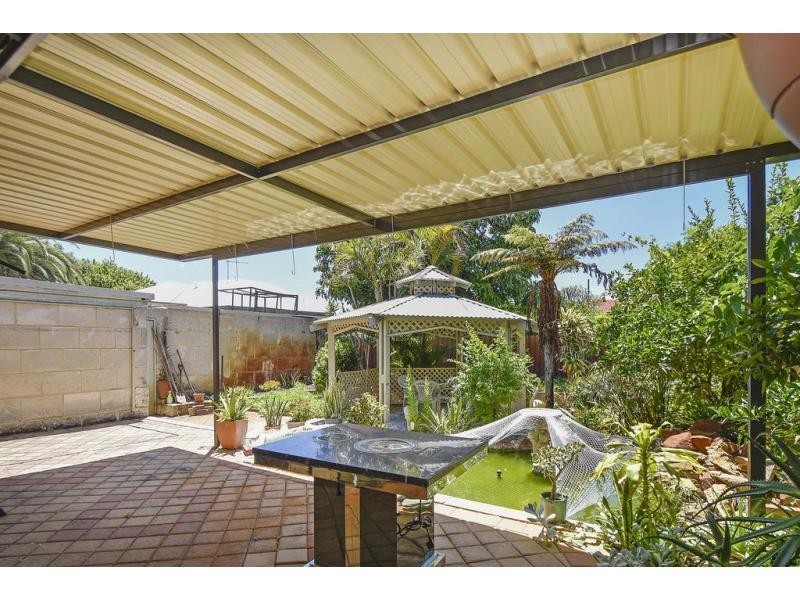 16 Purley Street, Bayswater WA 6053