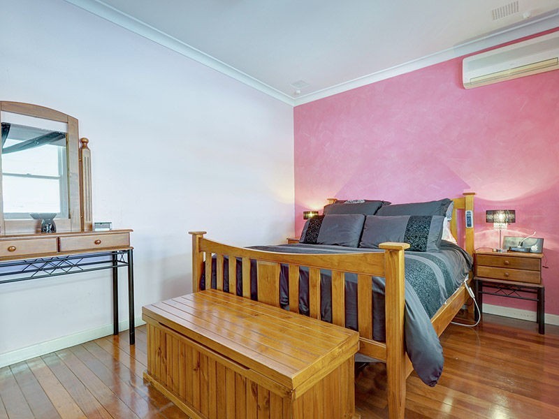 32 Eastdene Circle, Nollamara WA 6061