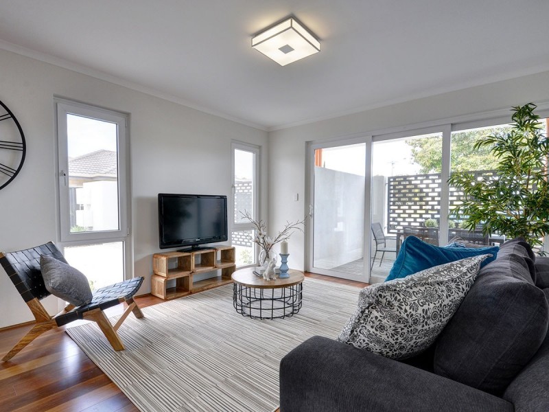 10/14 Vincent Avenue, Westminster WA 6061