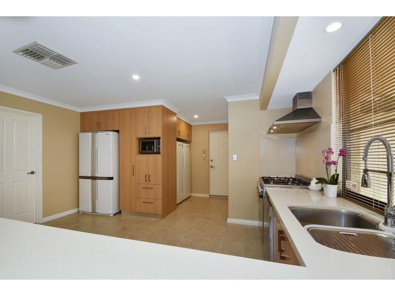54 Crabtree Street, Alexander Heights WA 6064