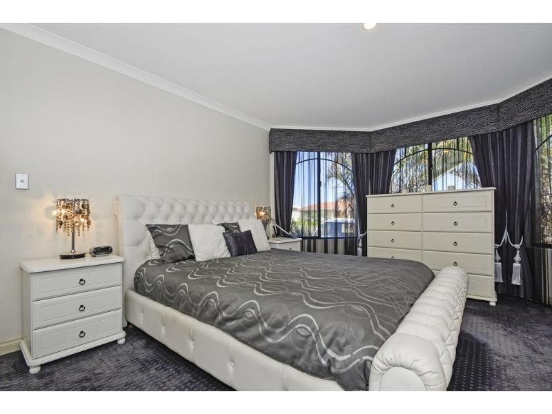 54 Crabtree Street, Alexander Heights WA 6064