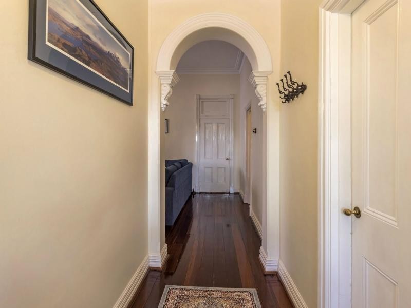 11 Stephen Street, Guildford WA 6055