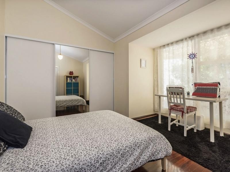 11 Stephen Street, Guildford WA 6055