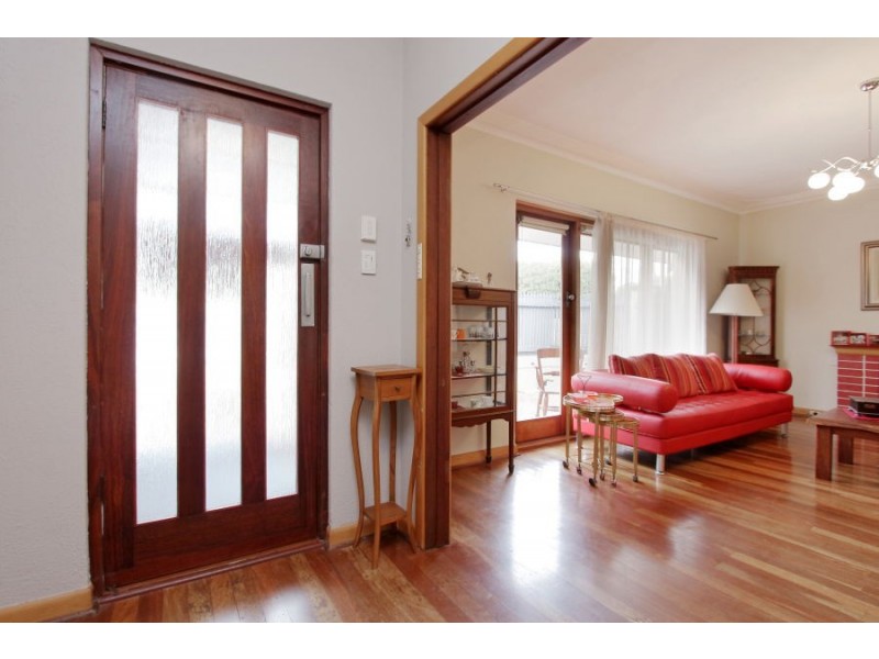 13 Leeds Street, Dianella WA 6059