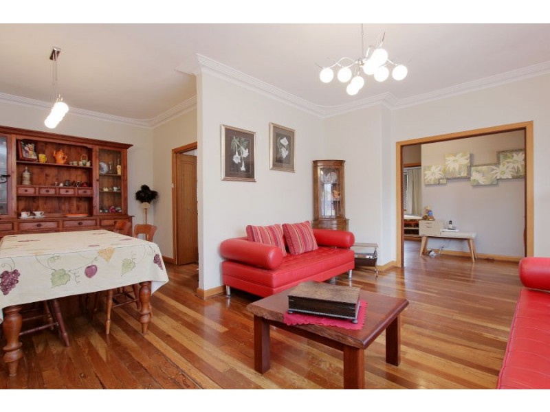 13 Leeds Street, Dianella WA 6059