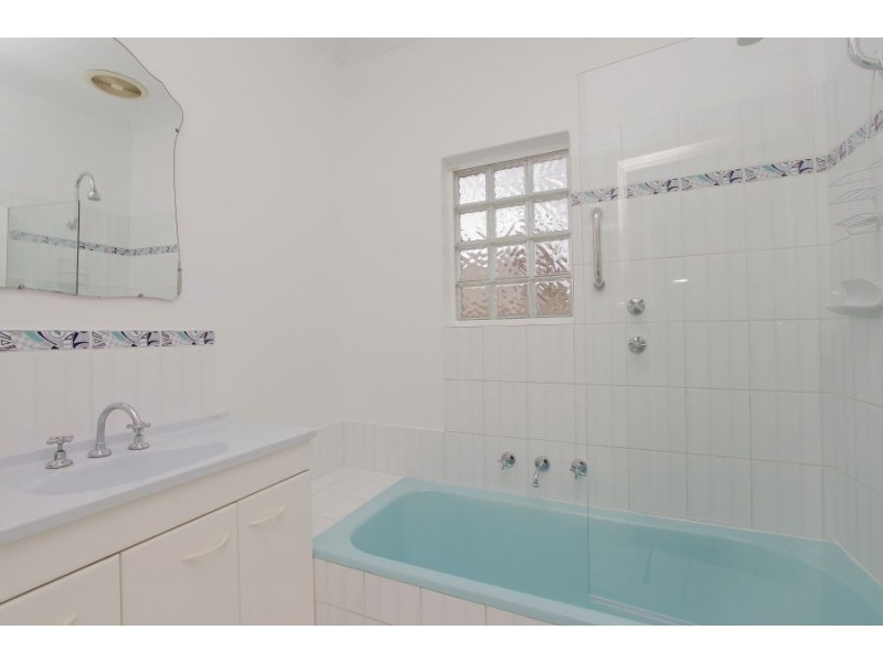 13 Leeds Street, Dianella WA 6059